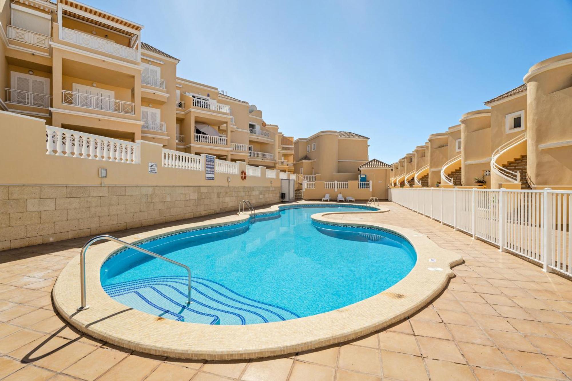 Apartamento Benimar 28